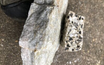Natural Sawn Thin vs. Manufactured Stone Veneer