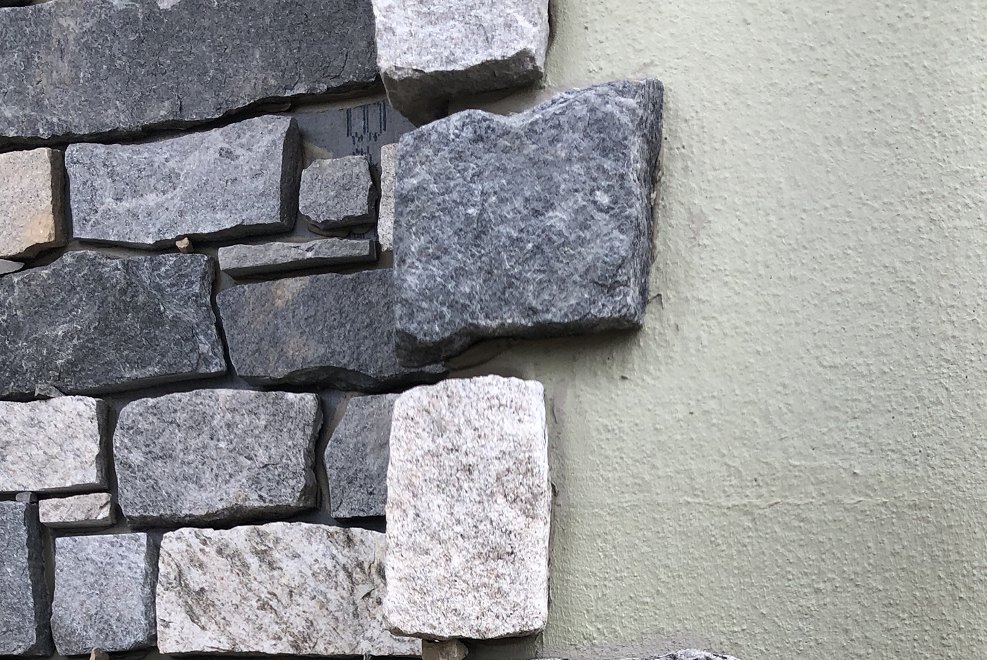 Stone Veneer Installation with MVIS