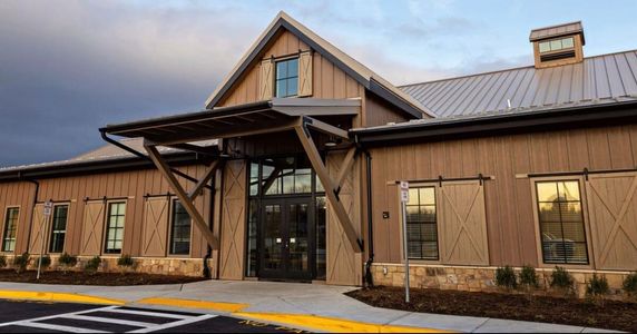 Chesapeake Hills Golf Club Front of Building
